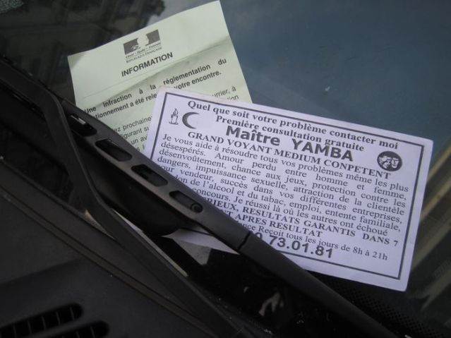 Auto mit Werbung 007