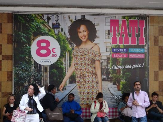 DSC00197 Reklame Tati RER Cité Univ April 2018 (2)