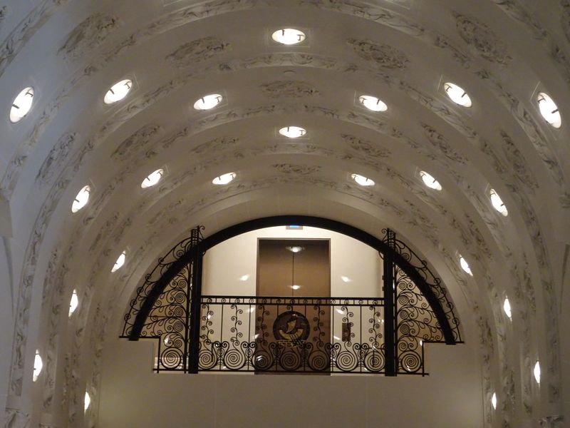 DSC01637 Hotel Lutetia Wolf (11)