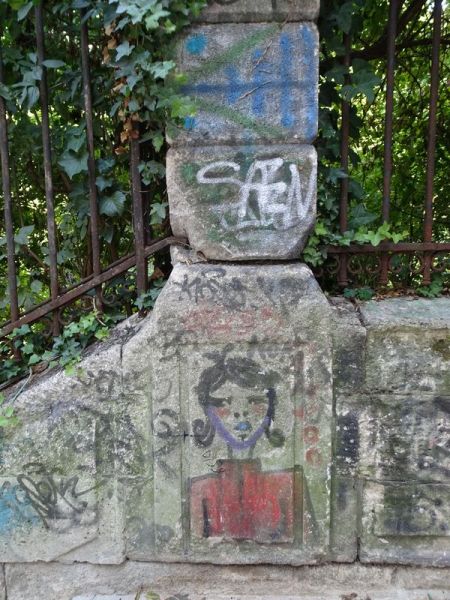 dsc01429 petite ceinture ménilmontant (28)