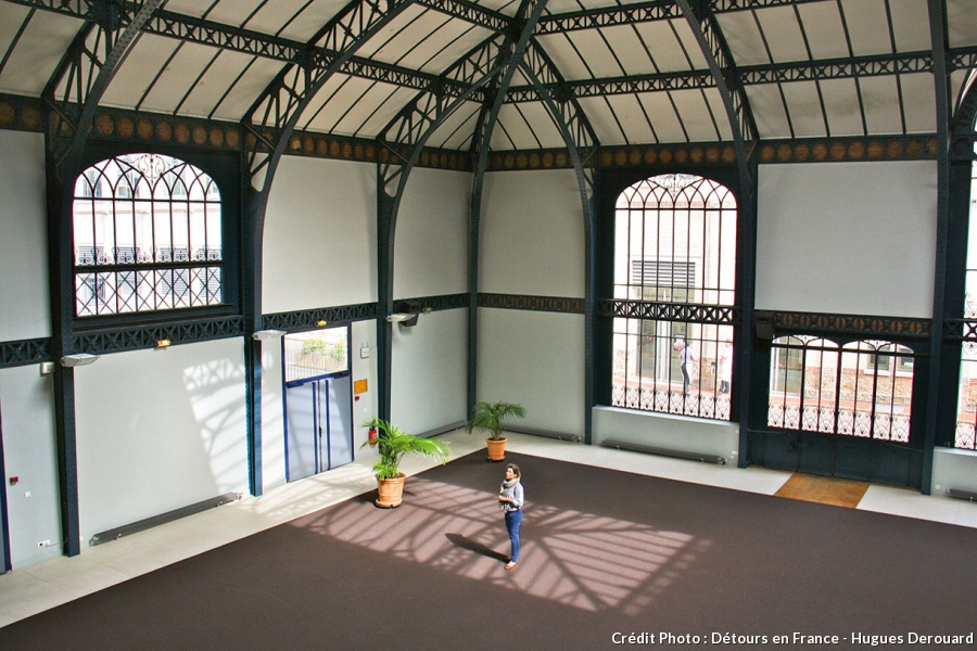 det_hs_lieux_12_halle_hugues_derouard