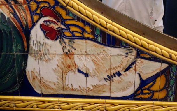 DSC04074 Aux belles poules (13)