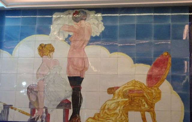 DSC04074 Aux belles poules (5)