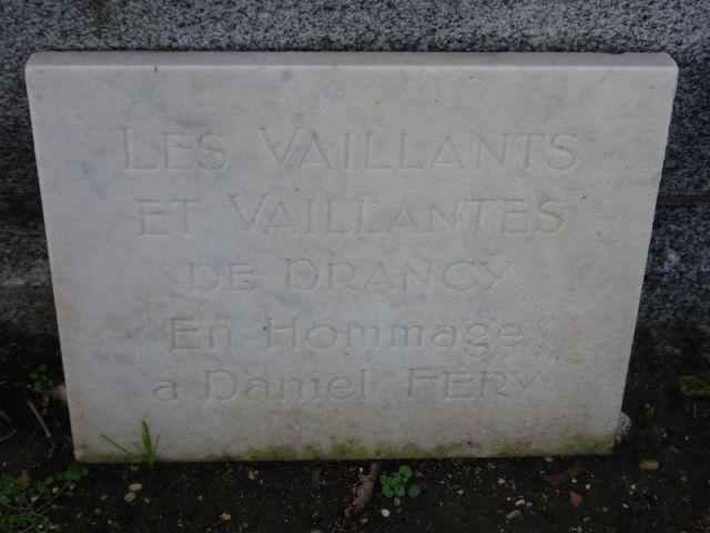 DSC06893 Pere Lachaise Lager (18)