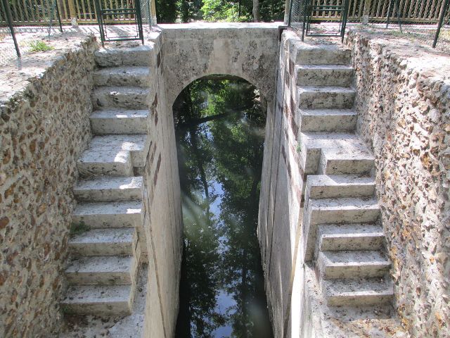 1280px-Écluses_de_Boizard_1 (1)