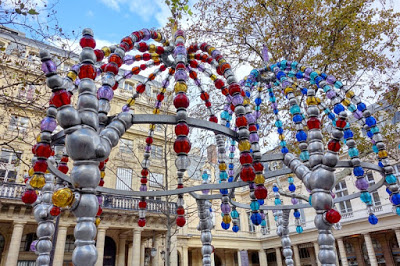 kiosque-des-noctambules-jean-michel-othoniel-entree-metro-palais-royal-place-colette-paris-1-19