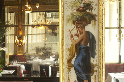 unnamed Grand Véfur